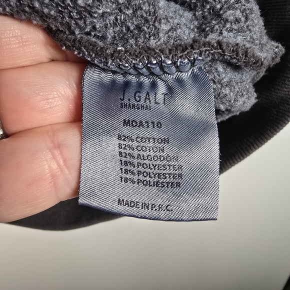 Brandy Melville Charcoal Graphic Hoodie Meet Me In New York John Galt One Size - Picture 11 of 12